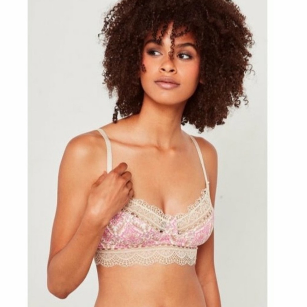 Spell and the Gypsy Collective Jewel Lace Bralette size L NWOT